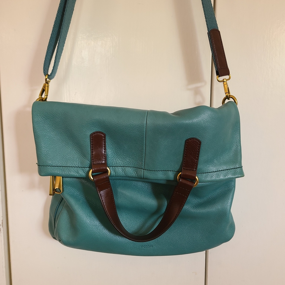 Fossil Explorer Leather Tote/Backpack – Teal Blue, Convertible Crossbody
